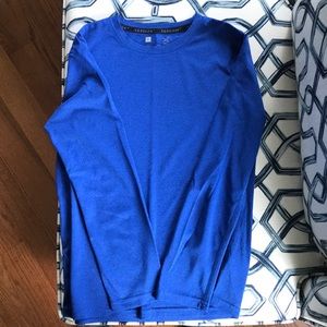 NWOT - Boys long sleeve tshirt
